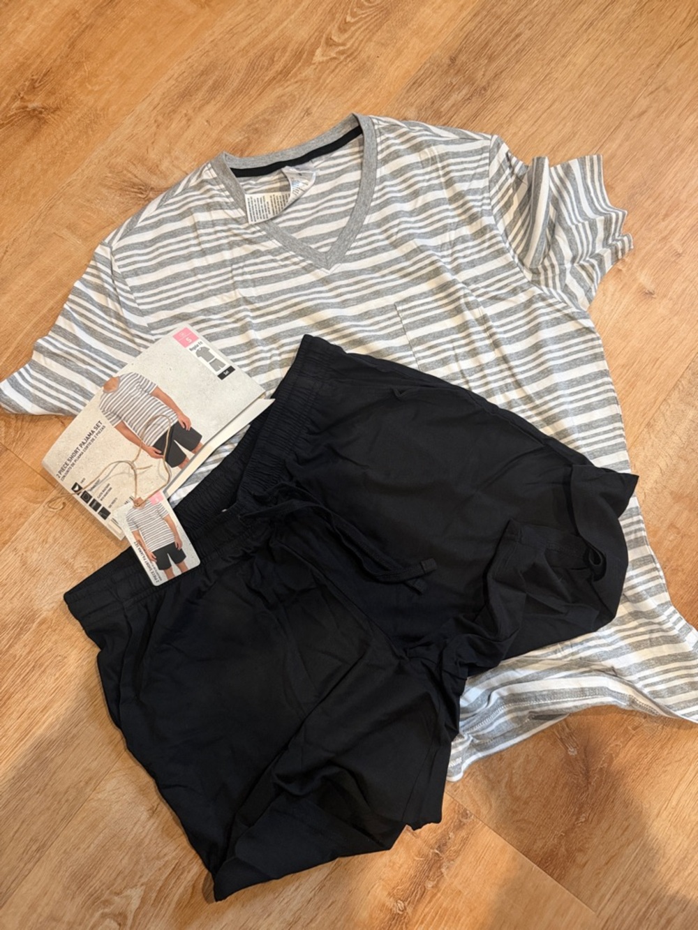 *New* Men's Gray Striped V-Neck Tee & Black Drawstring Shorts Pajamas Set